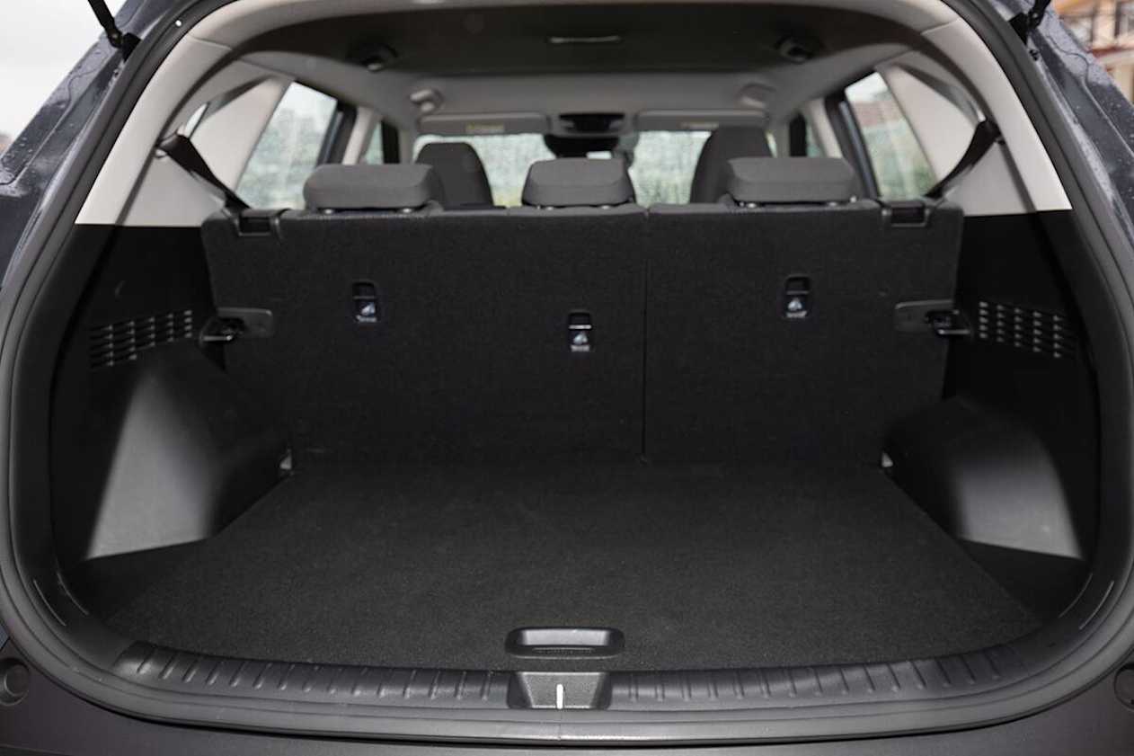 Kia Seltos 2020 boot space